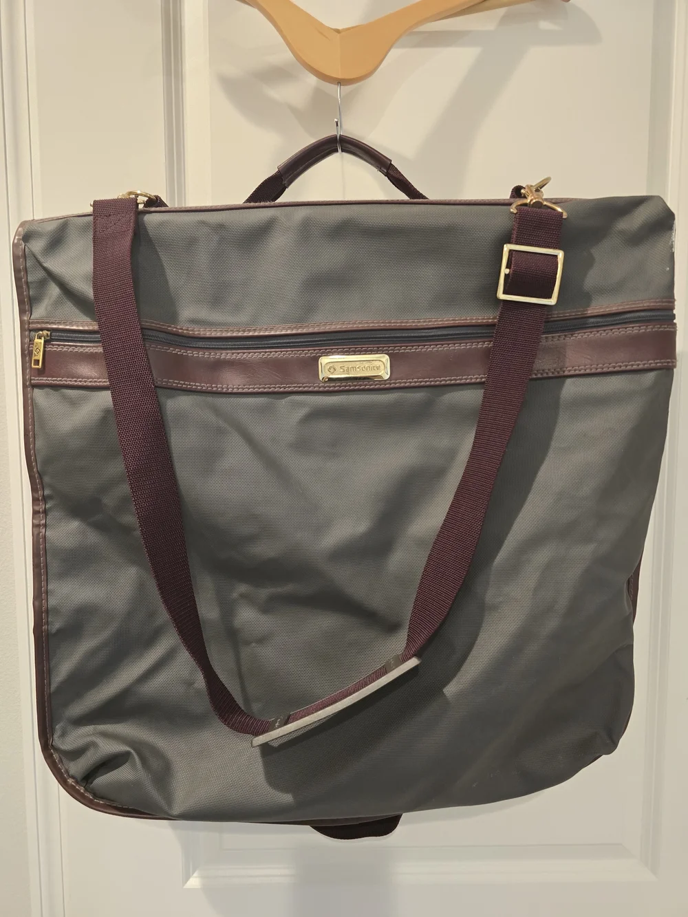 Vintage Samsonite Series 2100 Garment Bag Suit Travel Bag Lock Key Strap 45
